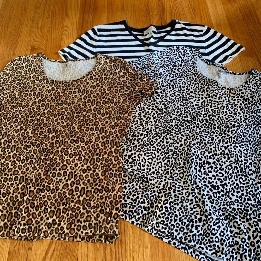 3 women’s Jones New York T-Shirts size Large